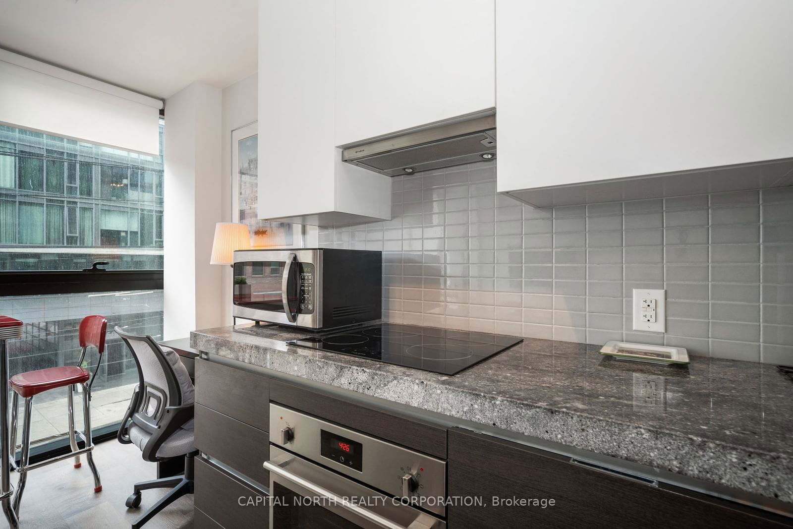 629 King St W, unit 216 for rent