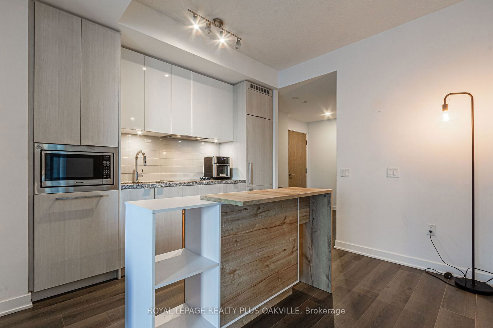 125 Blue Jays Way, unit 2105 for rent