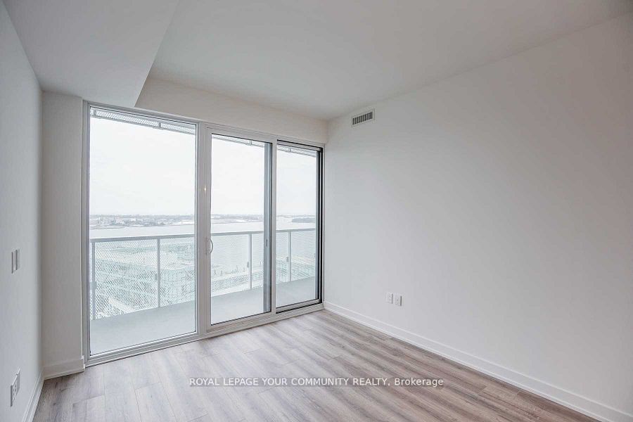 15 Queens Quay E, unit 2210 for rent