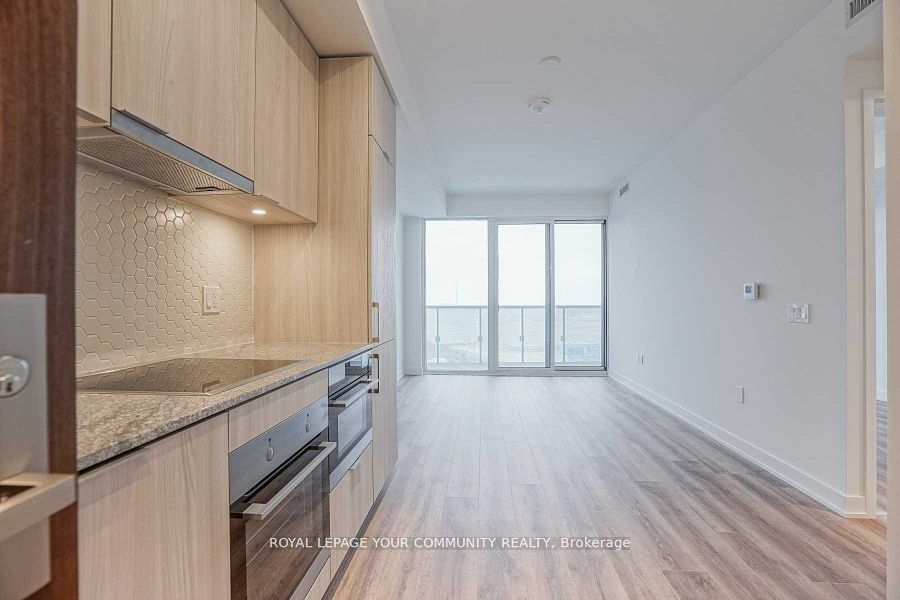 15 Queens Quay E, unit 2210 for rent