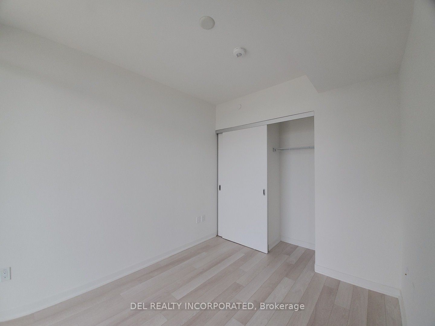 48 Power St, unit 1909 for rent