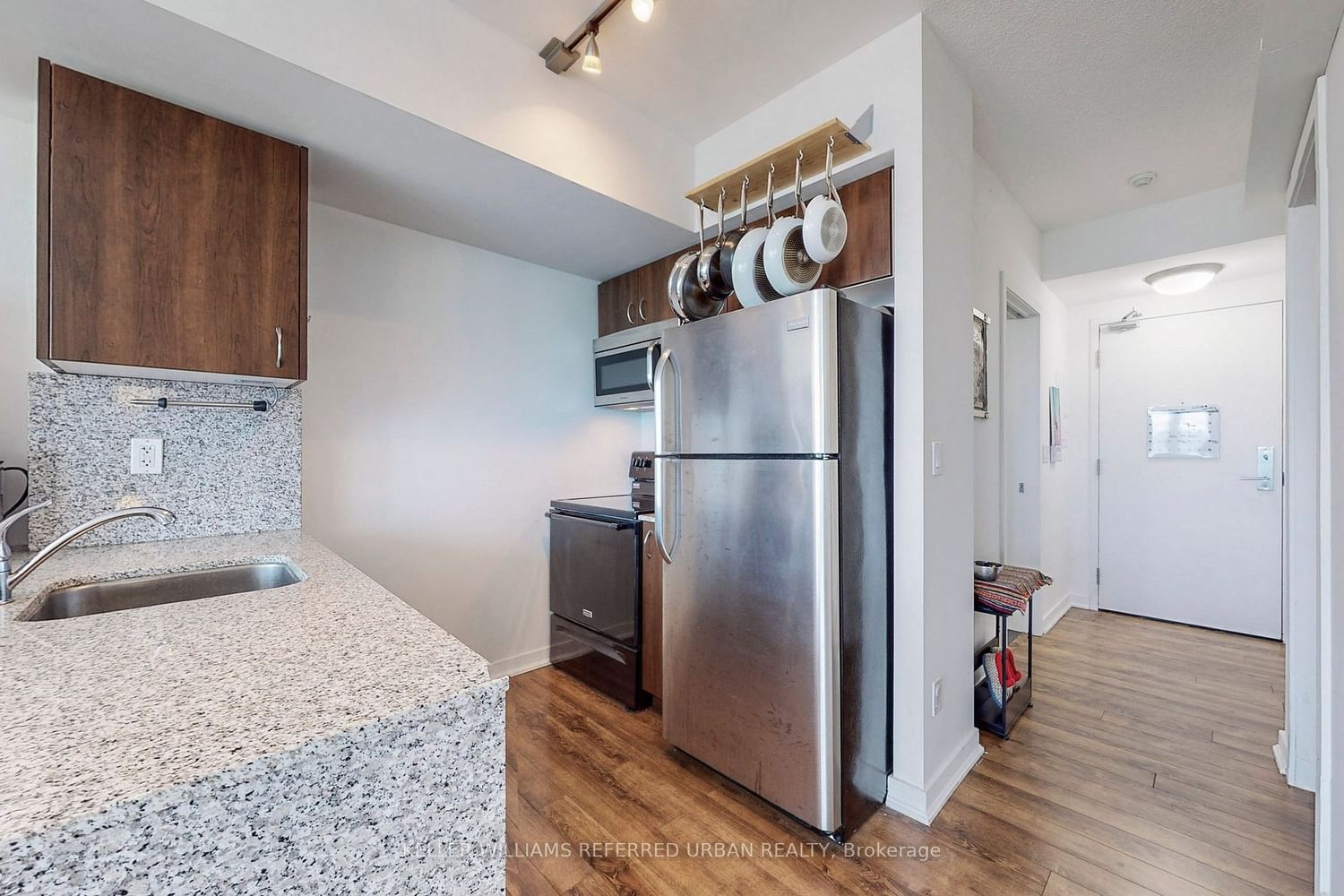 59 East Liberty St, unit 1510 for rent