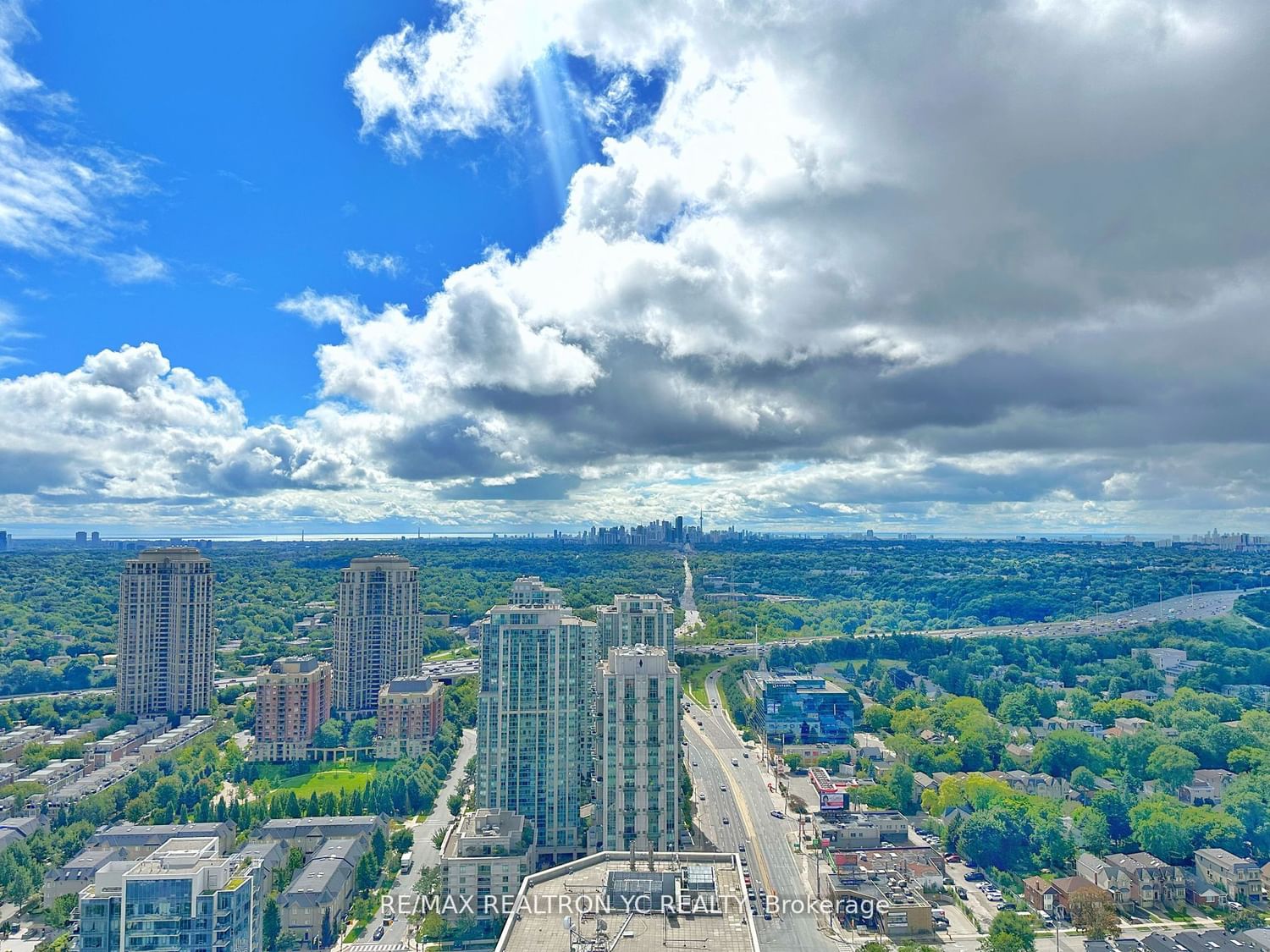 Hullmark Centre Condos, North York, Toronto