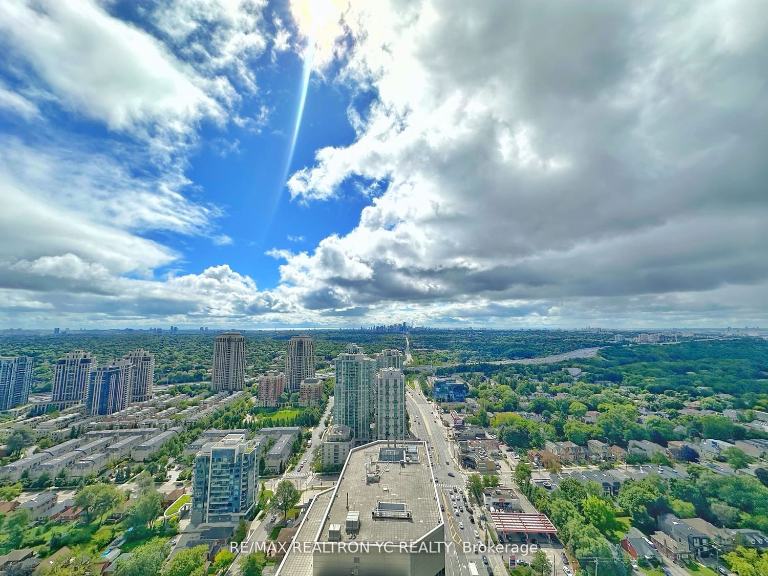 Hullmark Centre Condos, North York, Toronto