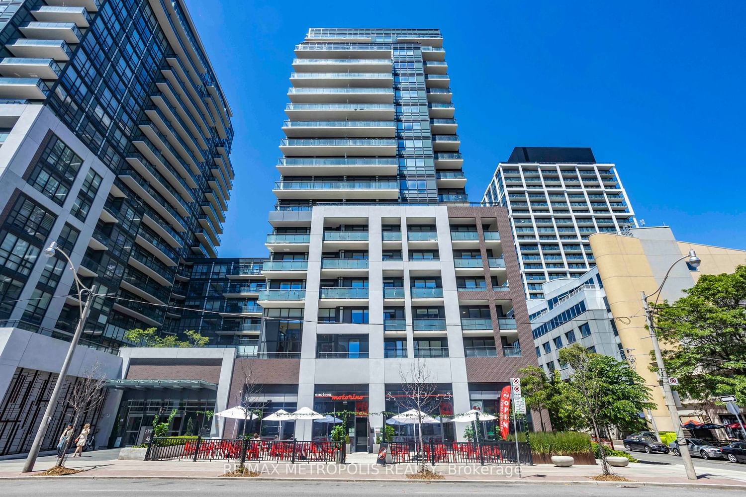 460 Adelaide St E, unit 2116 for sale