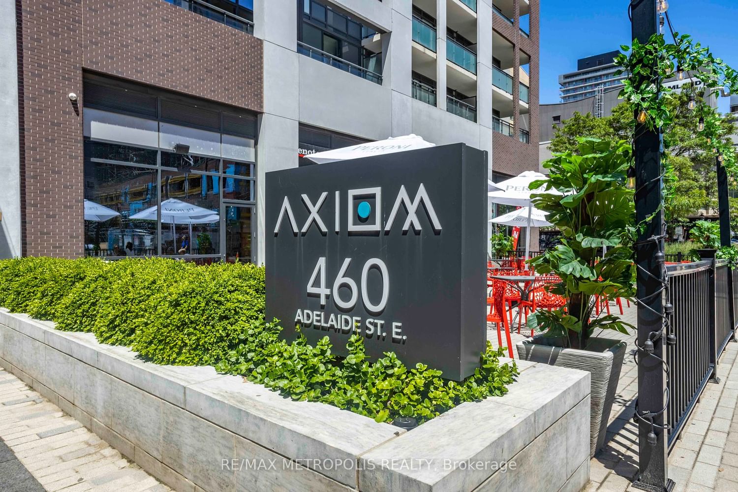 460 Adelaide St E, unit 2115 for sale