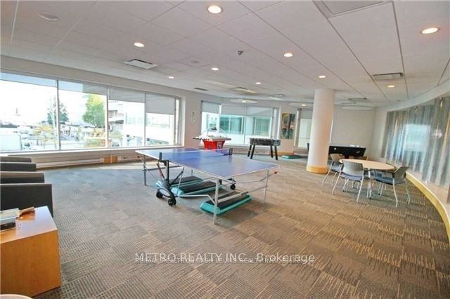 10 Yonge St, unit #2812 for rent