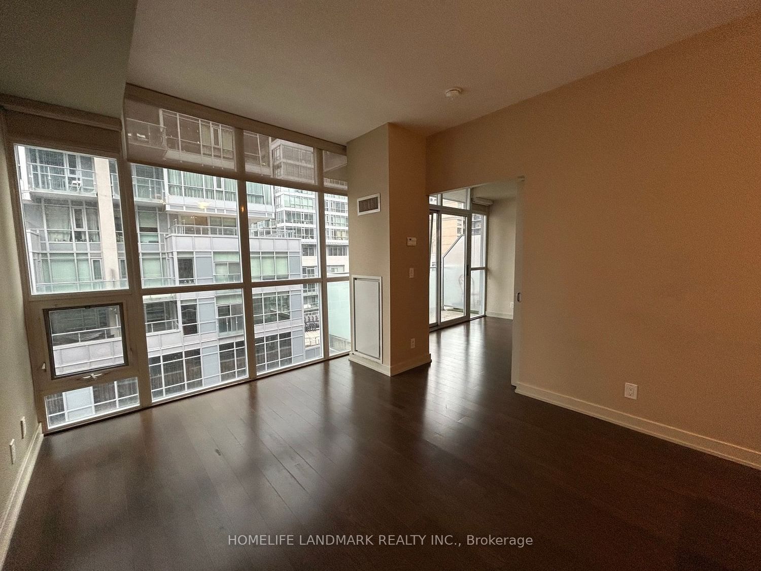 21 Nelson St, unit 1008 for rent