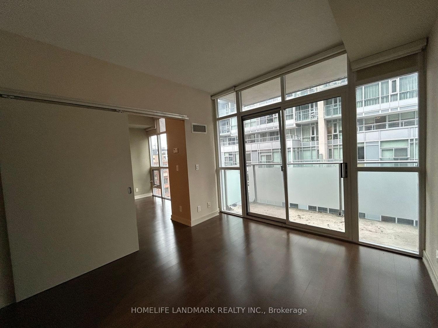 21 Nelson St, unit 1008 for rent