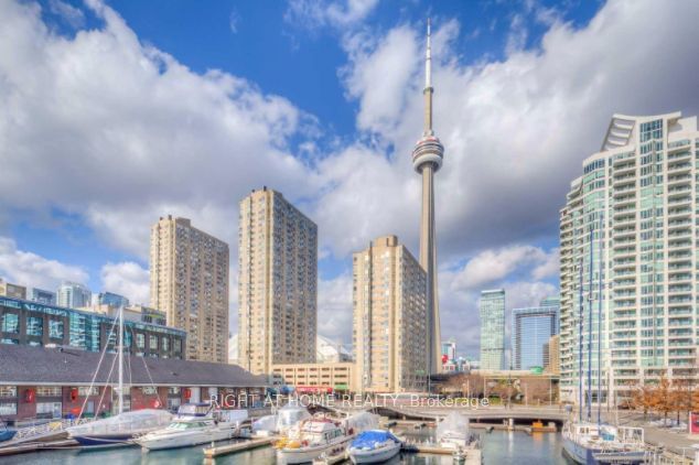 270 Queens Quay W, unit 1904 for rent