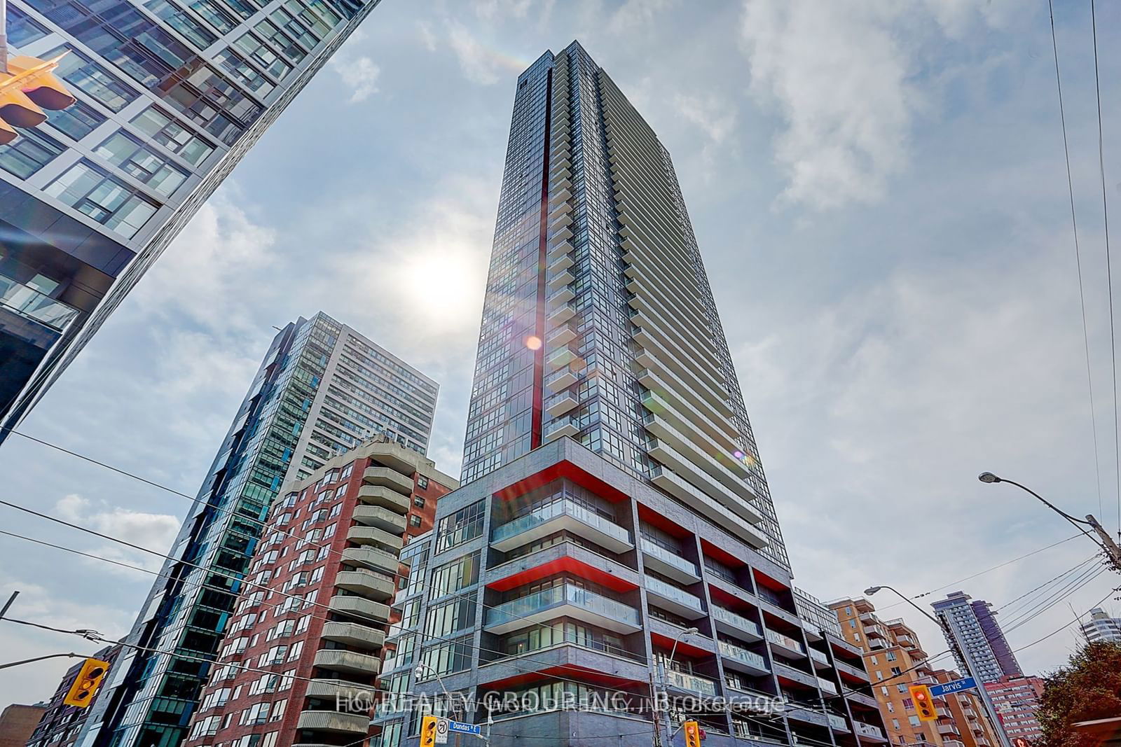 159 Dundas St E, unit 607 for sale