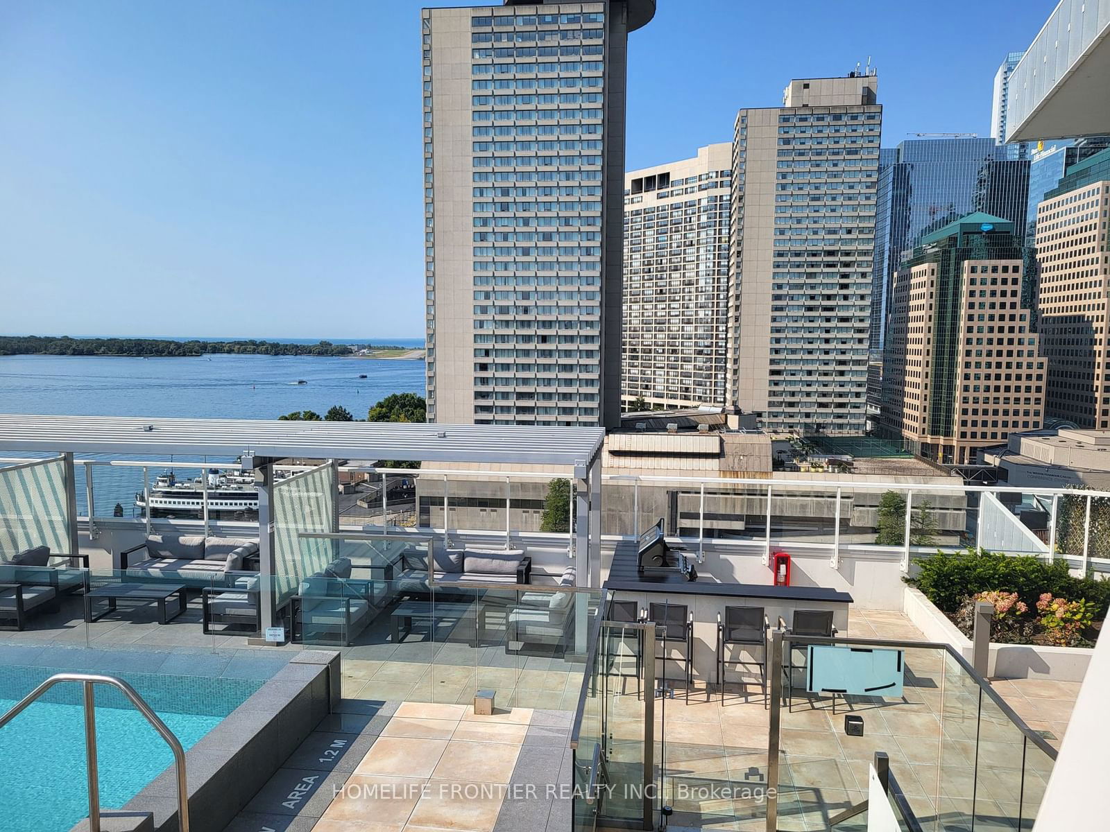 15 Queens Quay E, unit 1302 for sale