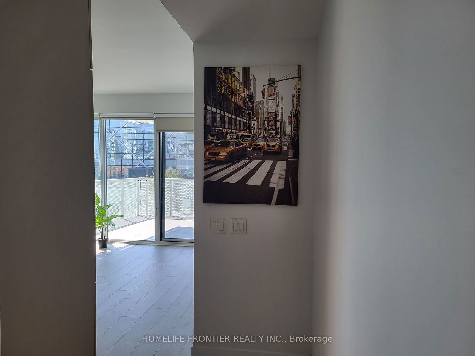 15 Queens Quay E, unit 1302 for sale