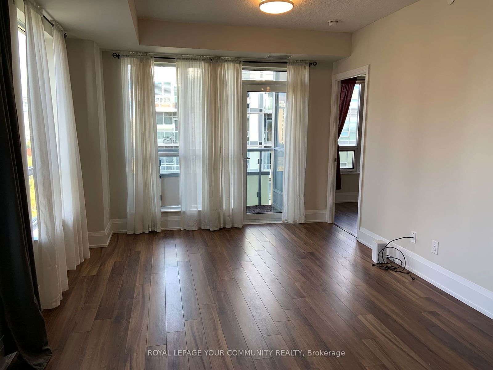 120 Harrison Garden Blvd, unit 1512 for rent