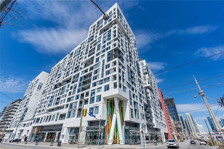 27 Bathurst St, unit 412w for sale