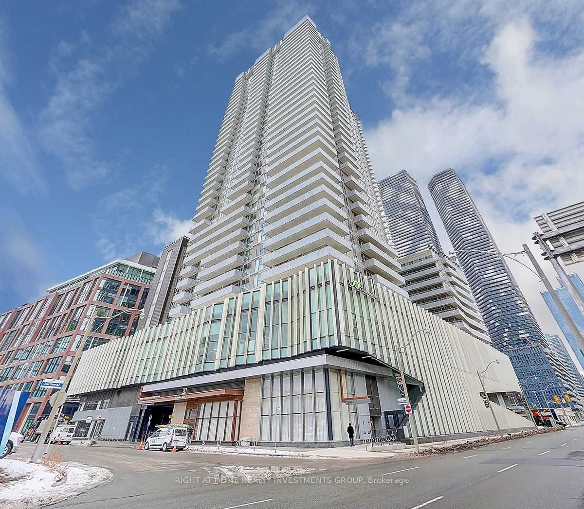 20 Richardson St, unit 810 for sale