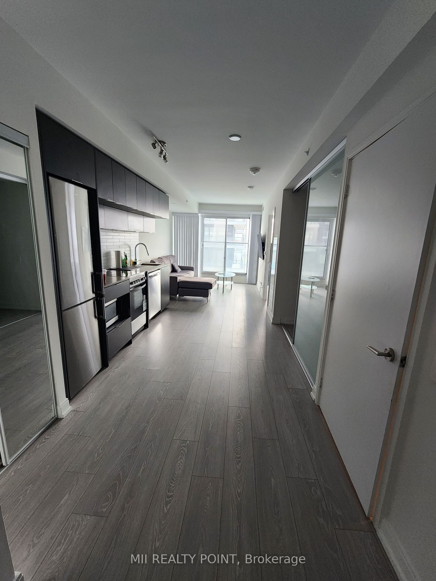 181 Dundas St, unit 2602 for rent