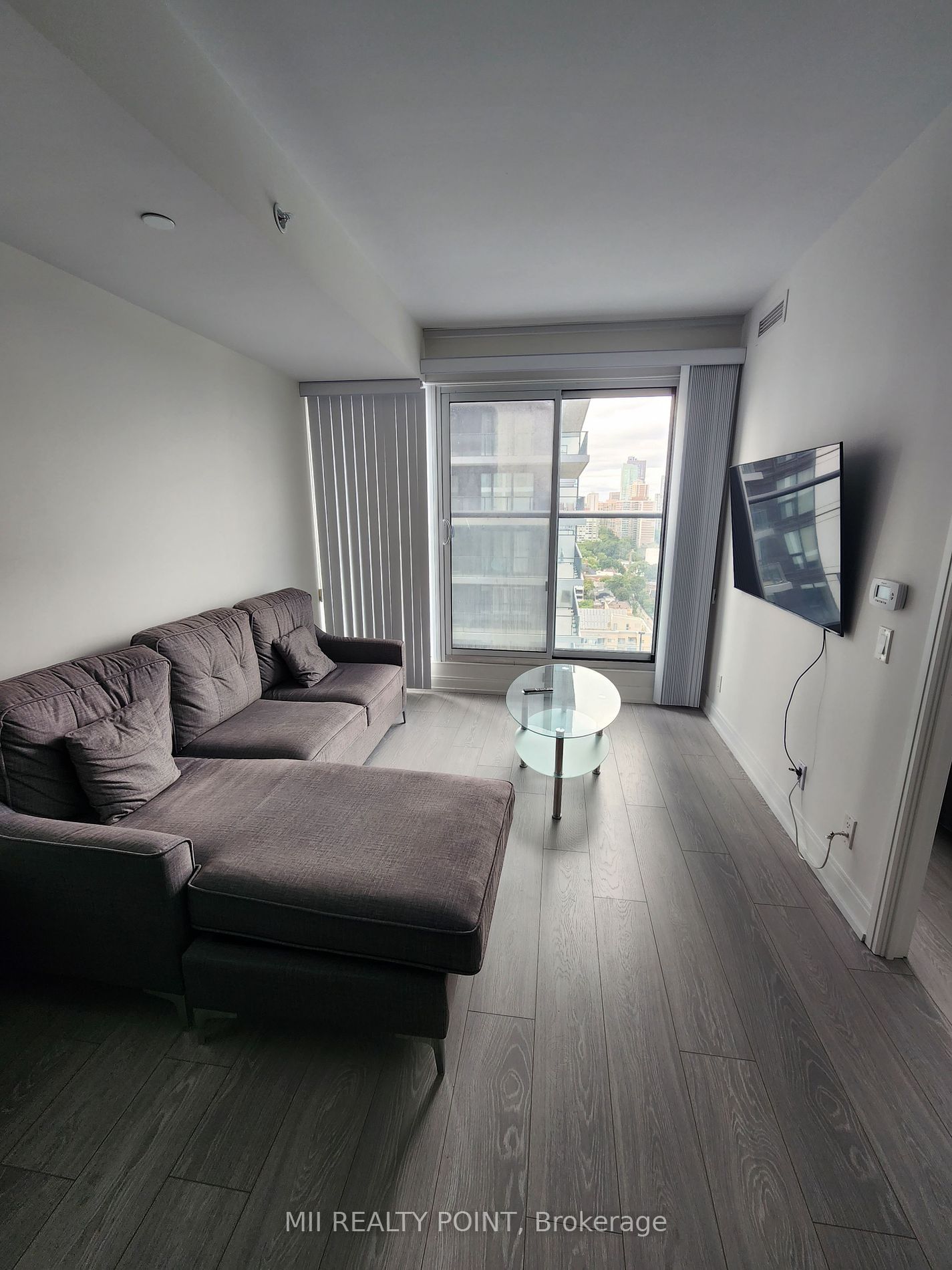 181 Dundas St, unit 2602 for rent