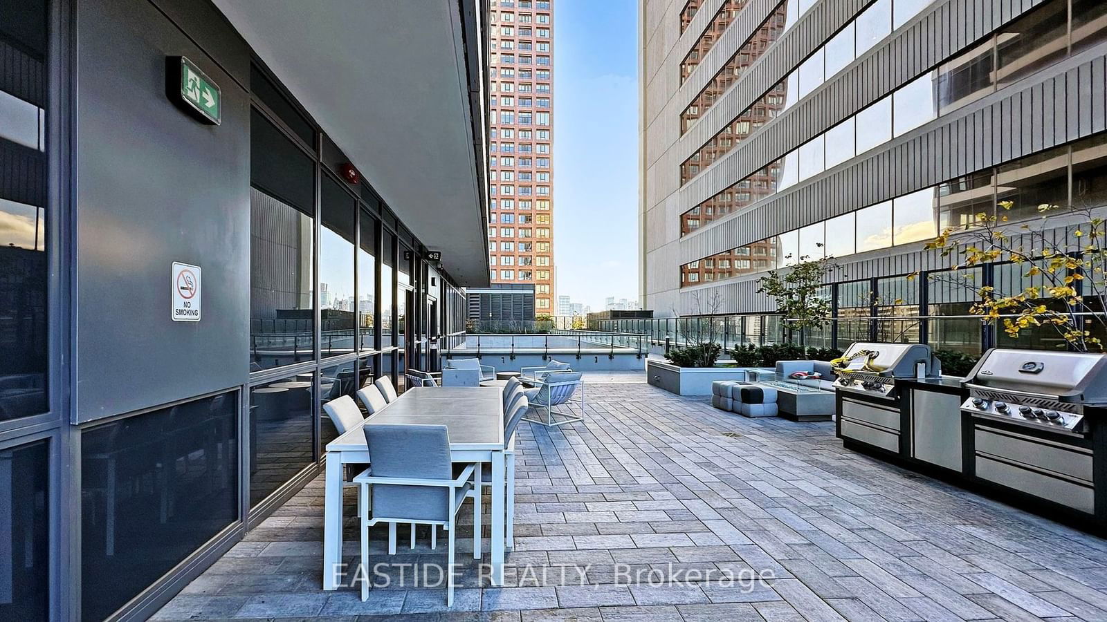 395 Bloor St E, unit 4206 for sale