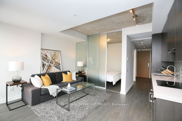 629 King St W, unit 1315 for rent