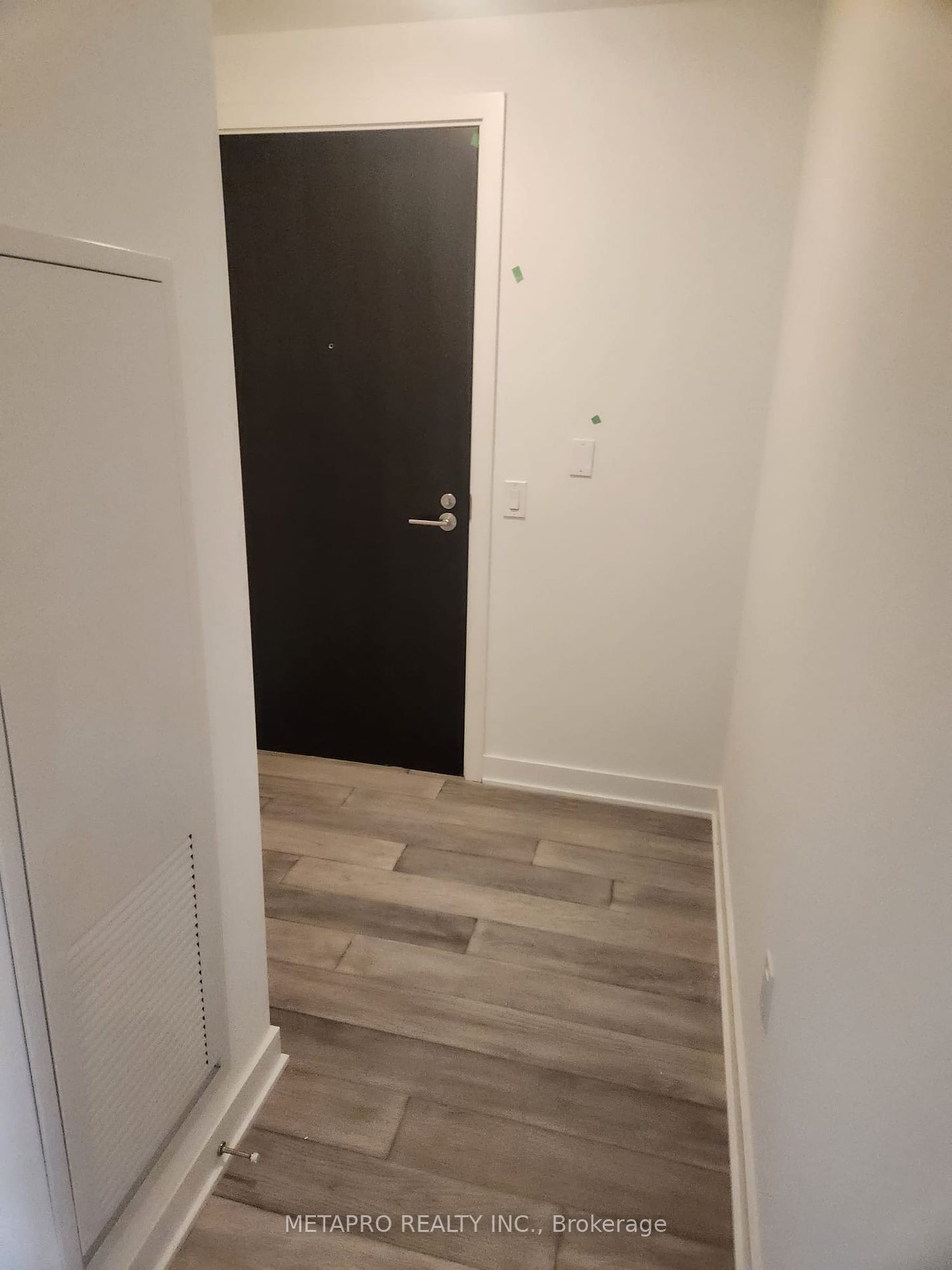 11 yorkville Ave, unit 1314 for rent