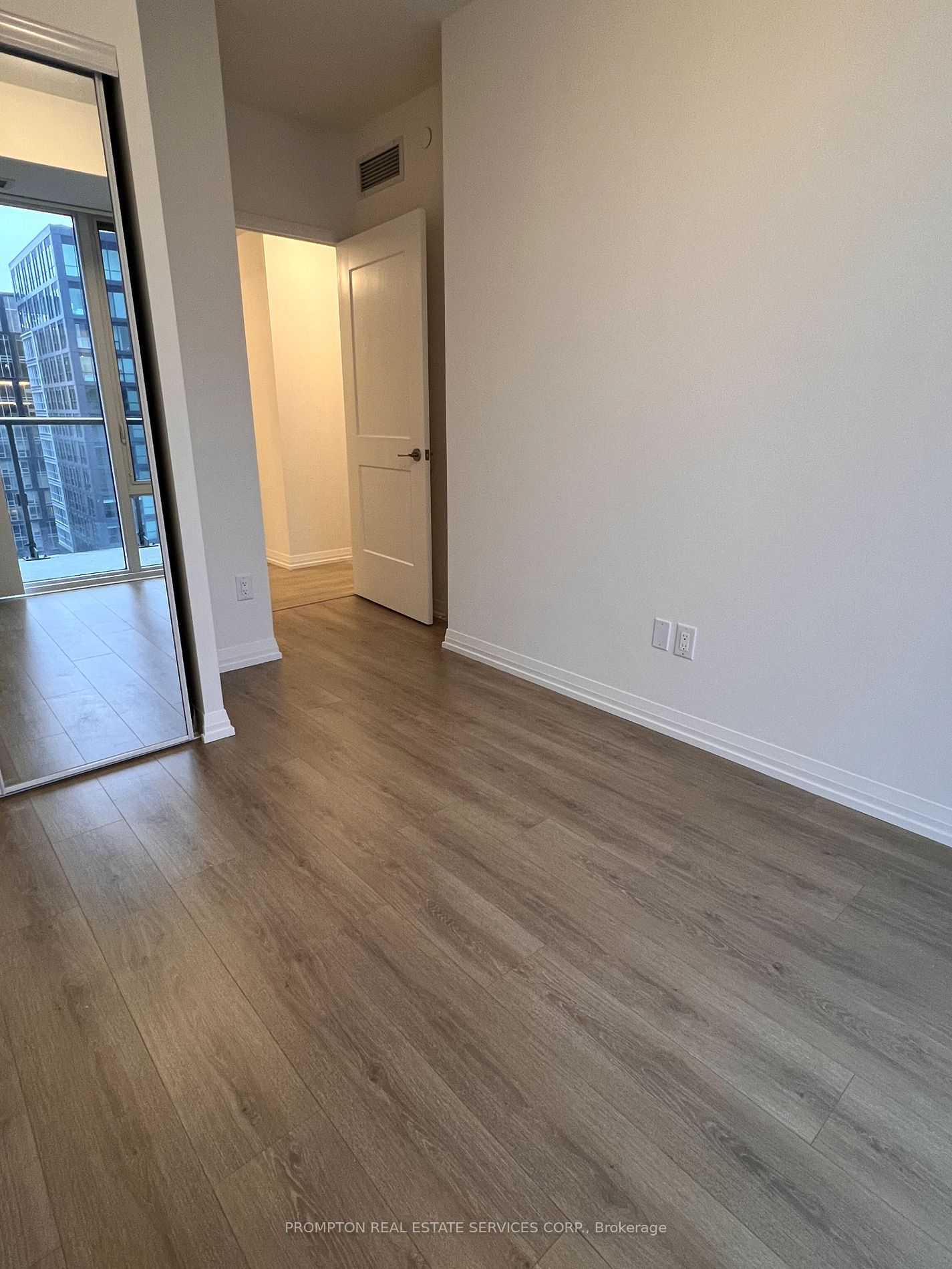 8 Widmer St, unit 4909 for rent