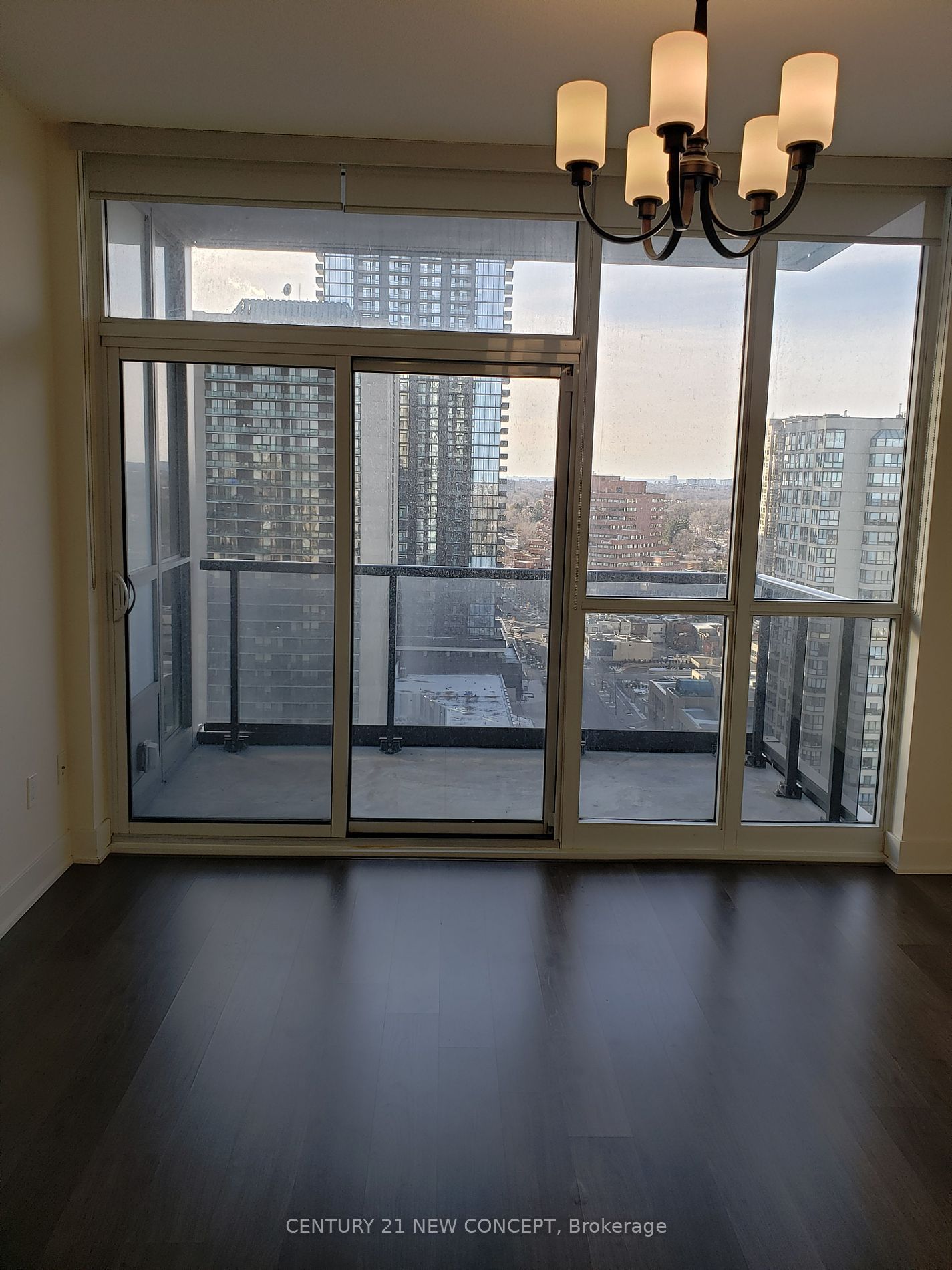 88 Sheppard Ave E, unit 2106 for sale