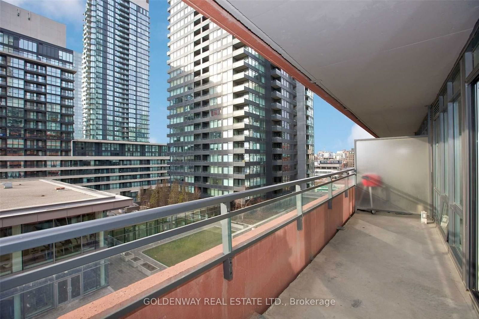 4K Spadina Ave, unit 721 for rent