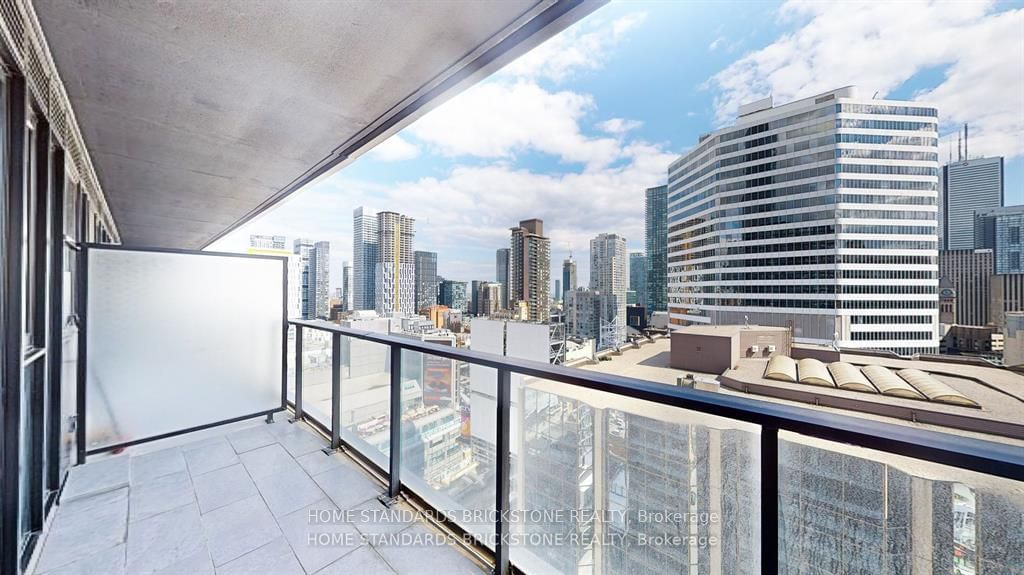 20 Edward St, unit 1905 for sale