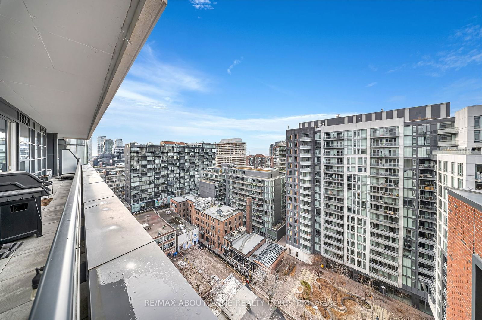 501 Adelaide St W, unit 1404 for rent