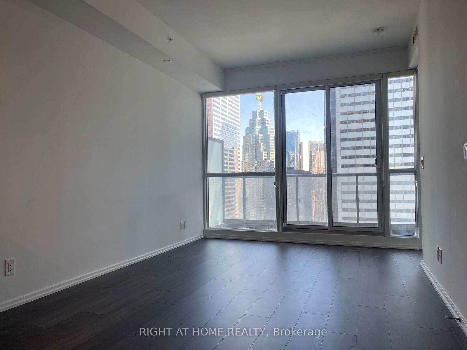 70 Temperance St, unit 4010 for rent