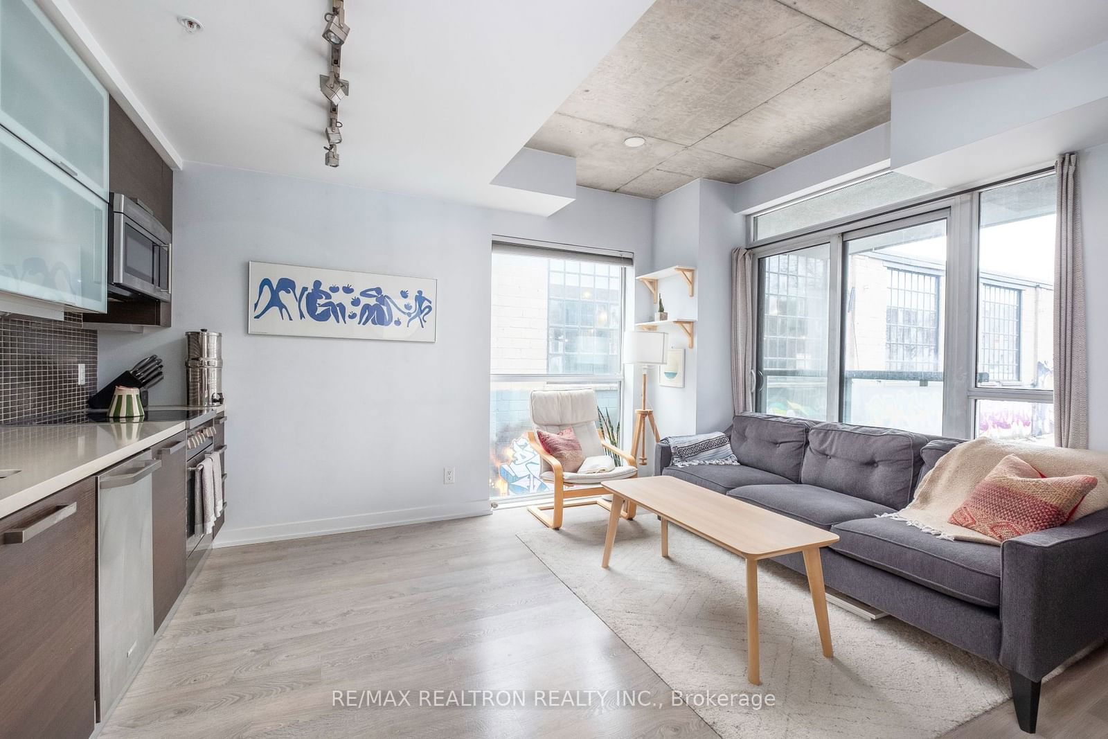 1205 Queen St W, unit 214 for rent