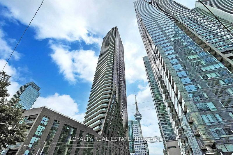 99 John St, unit 807 for rent