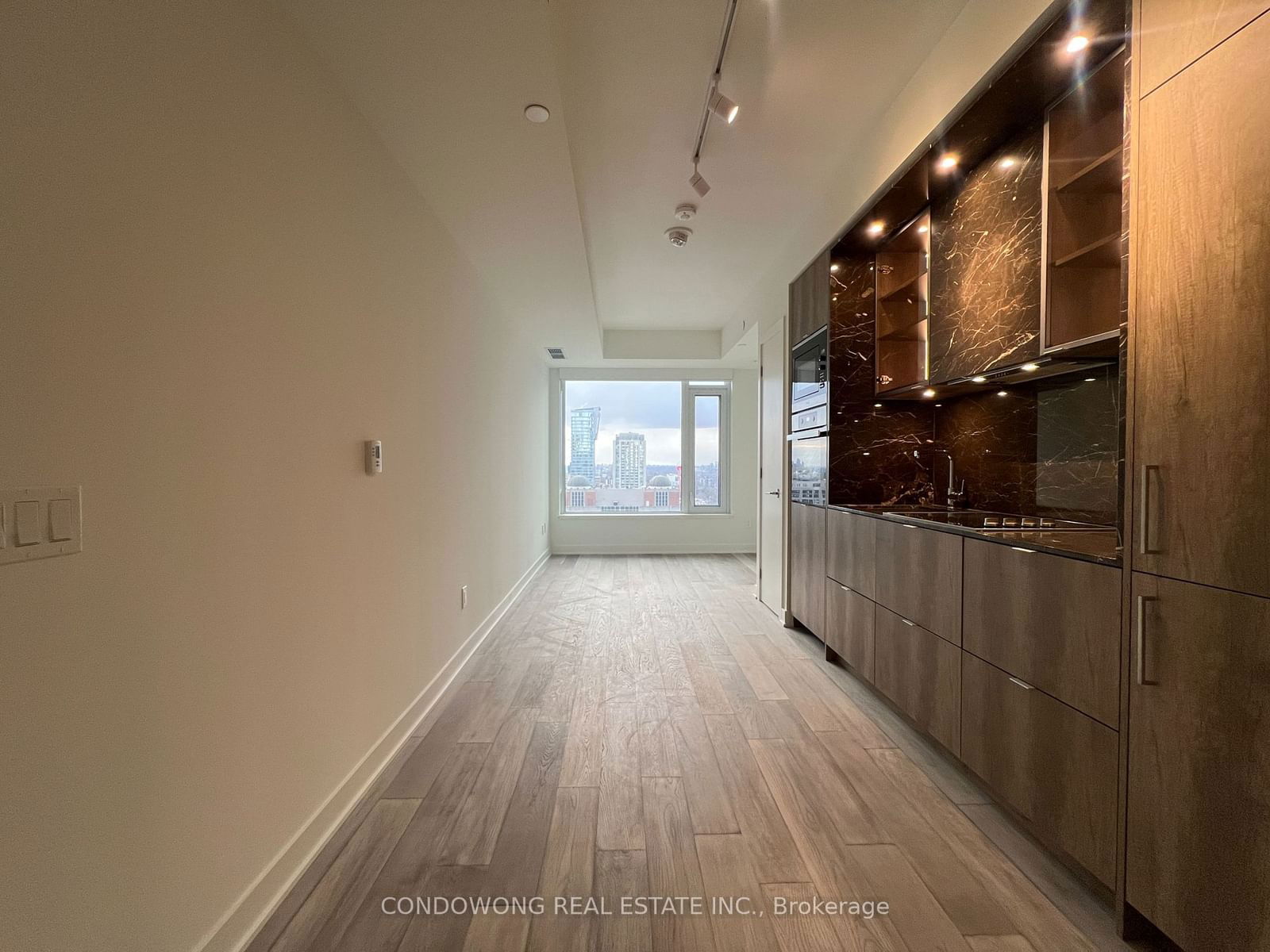 11 Yorkville Ave, unit 1914 for rent