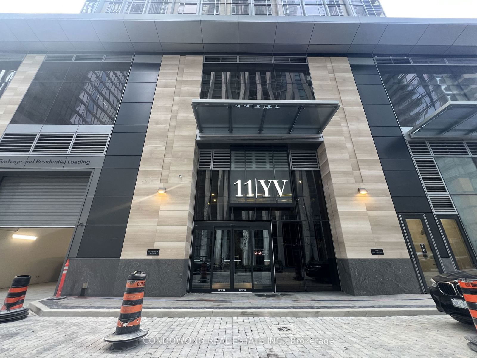 11 Yorkville Ave, unit 1914 for rent