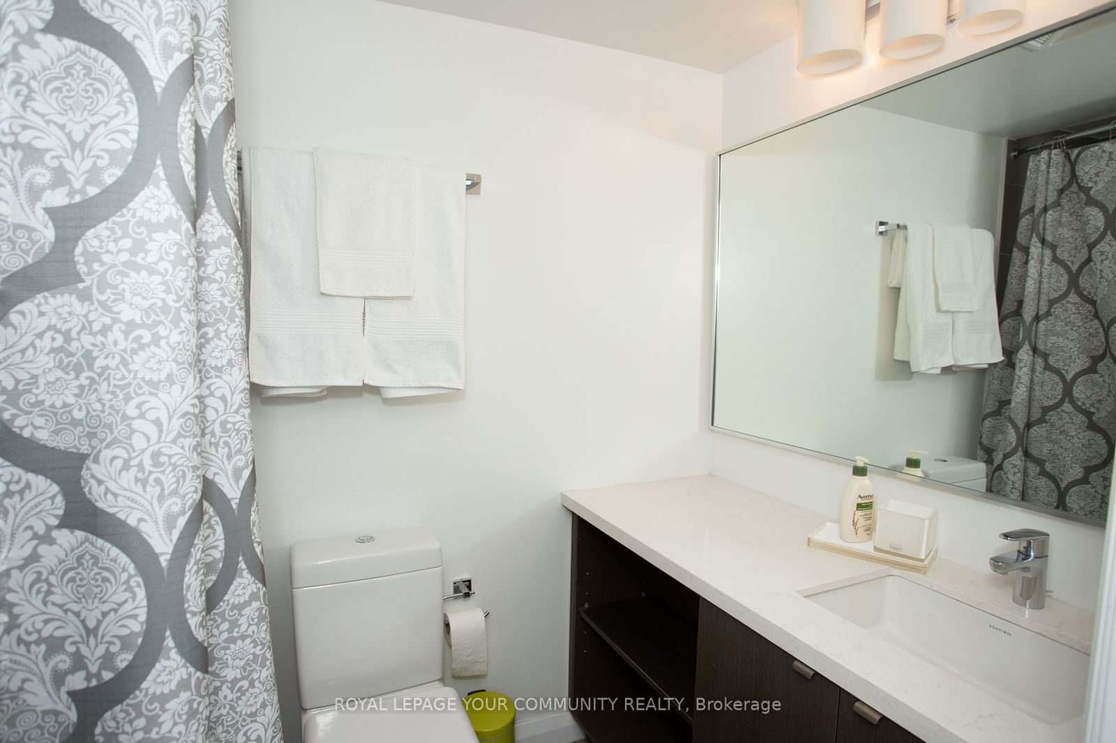 155 Yorkville Ave, unit 2316 for rent