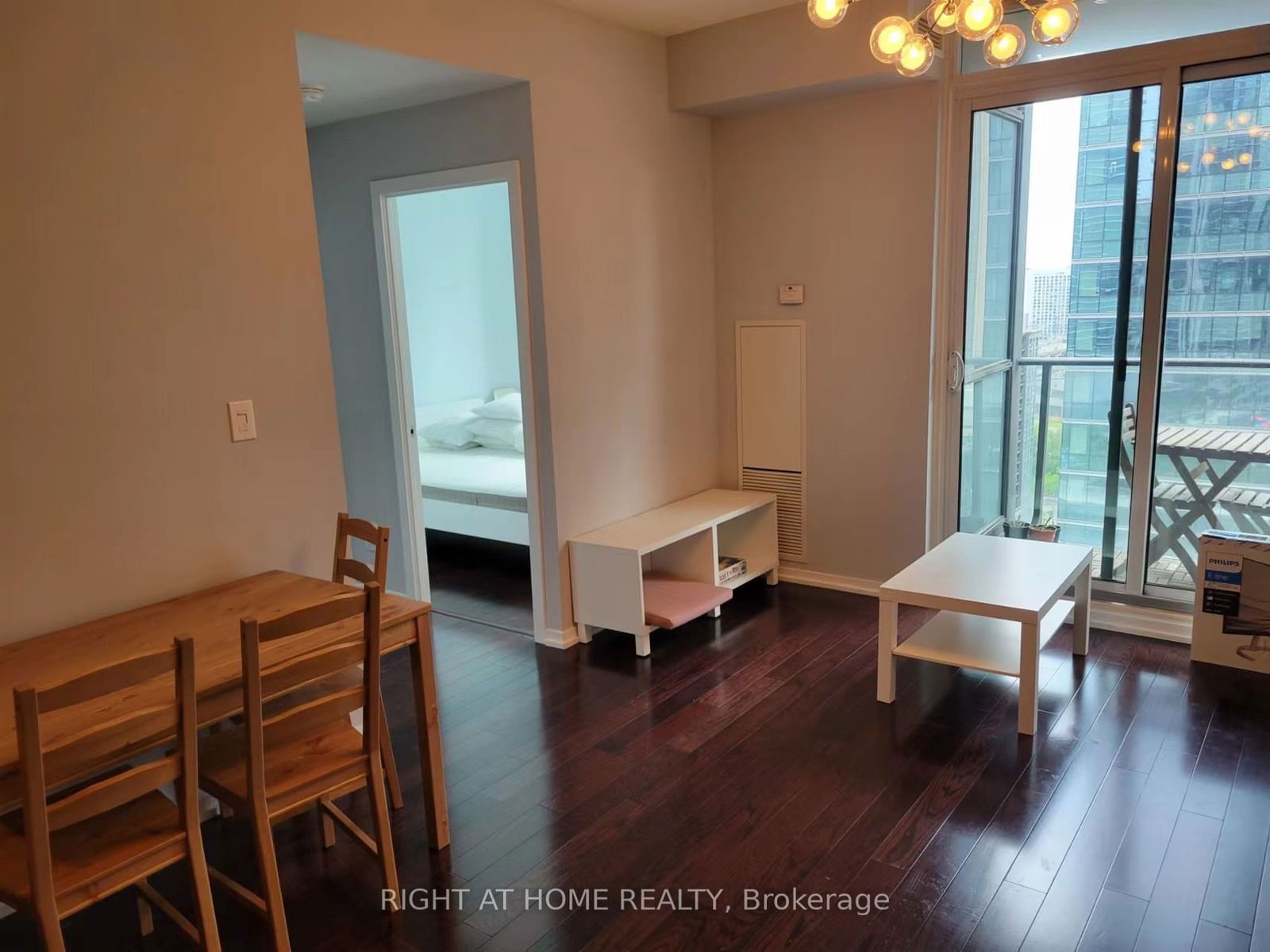 65 Bremner Blvd, unit 1802 for rent