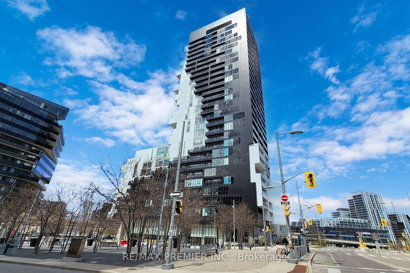 170 Bayview Ave, unit 2405 for rent