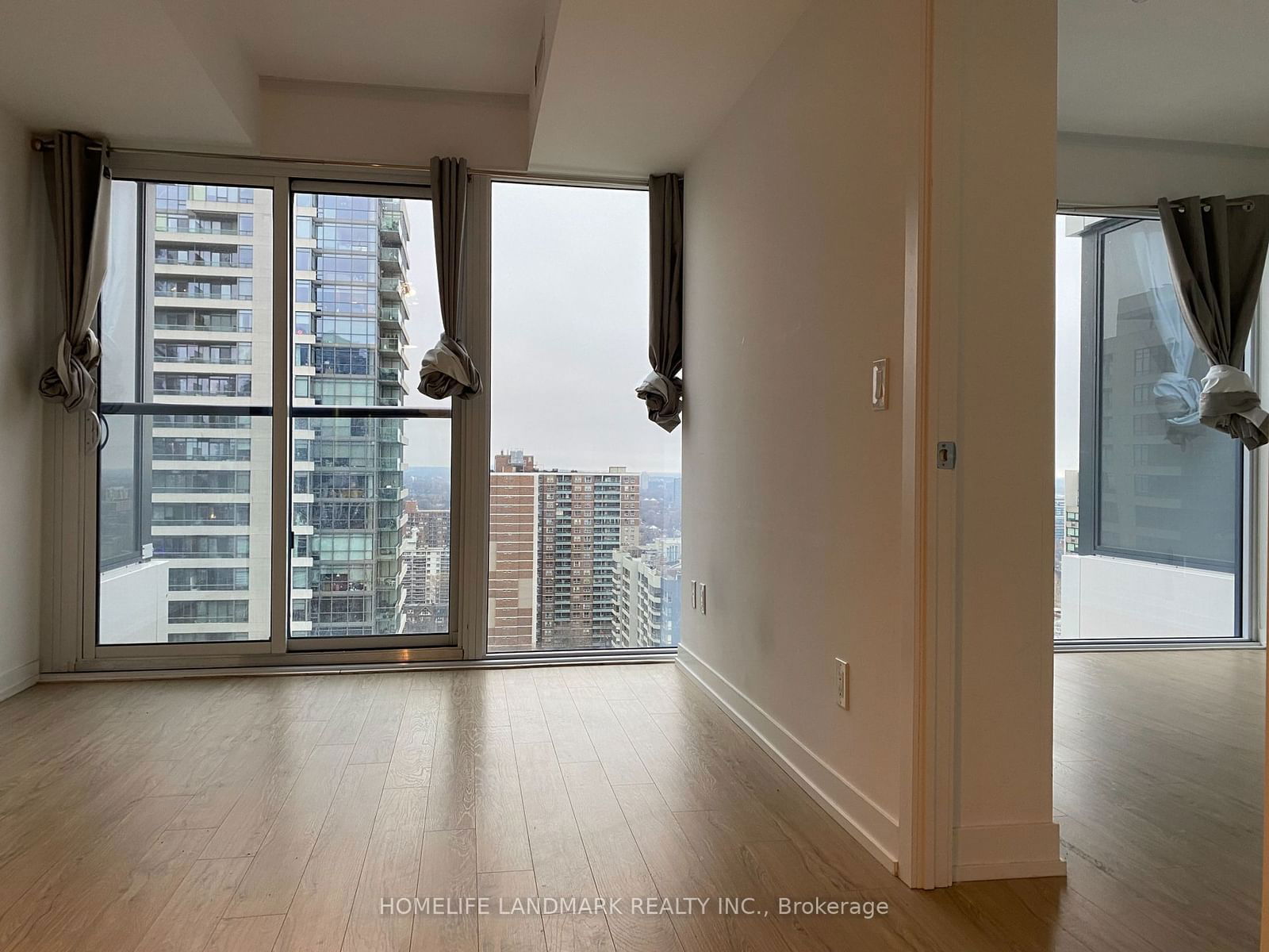 85 Wood St, unit 2615 for rent