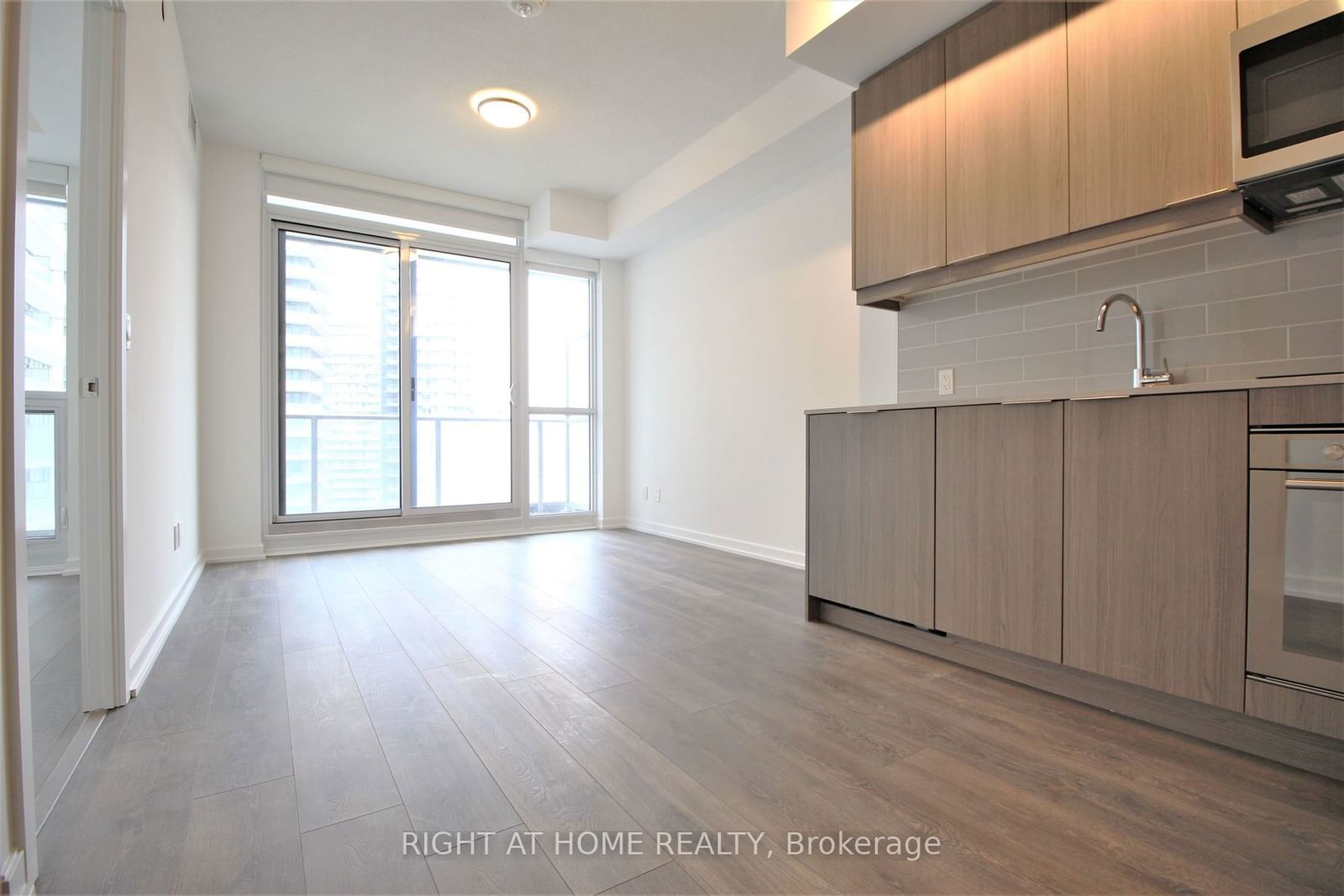 32 Forest Manor Rd, unit 1203 for rent