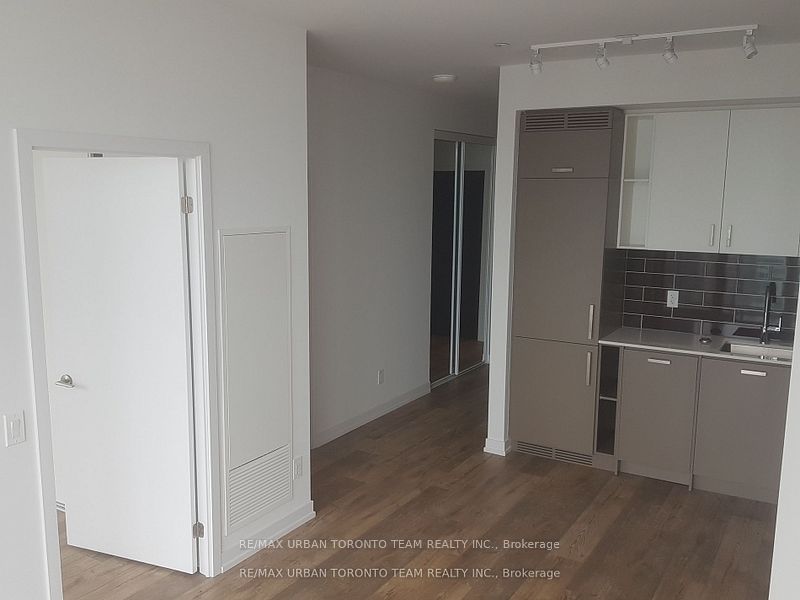 125 Redpath Ave, unit PH107 for rent