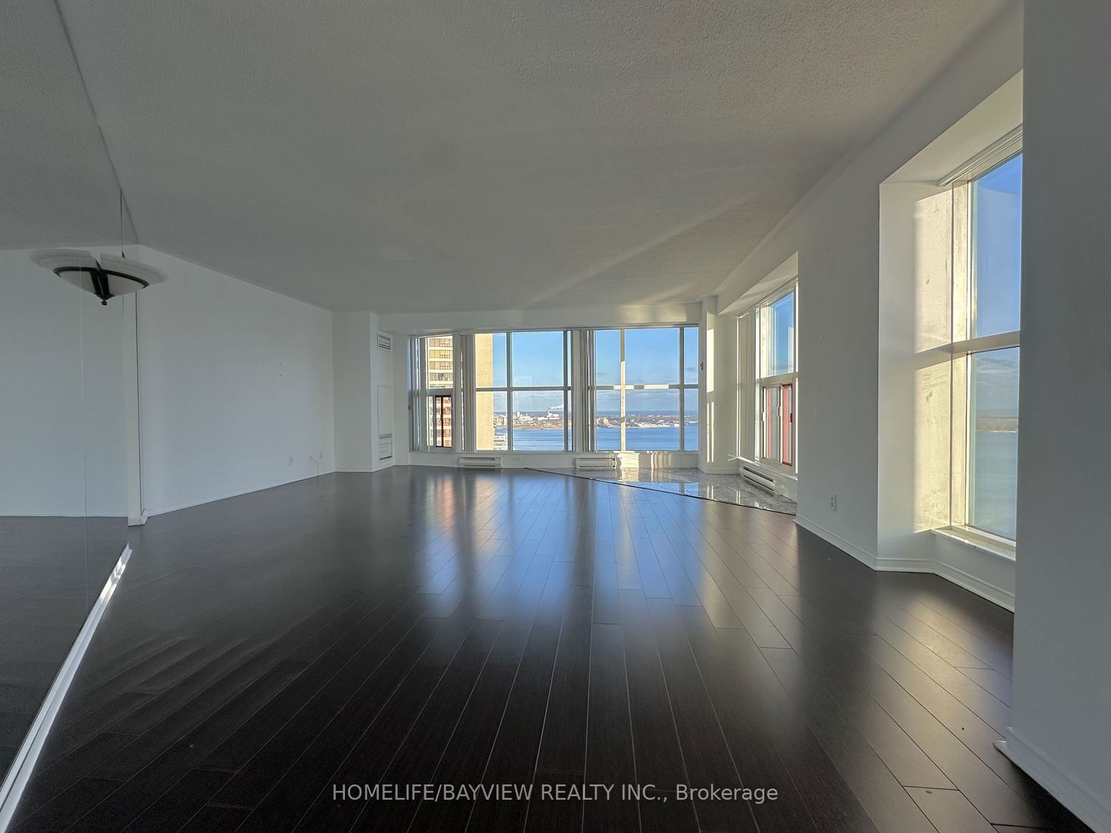 99 Harbour Sq, unit 3106 for rent