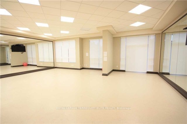 35 Saranac Blvd, unit 110 for rent