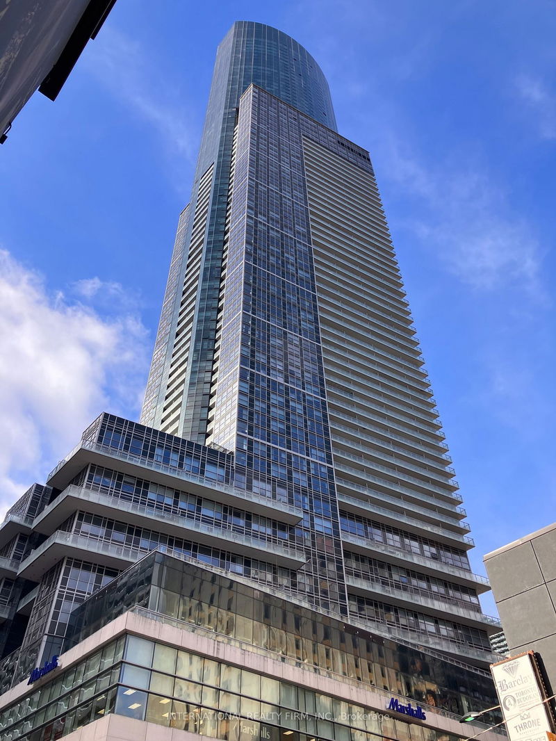 388 Yonge St, unit 6805 for rent