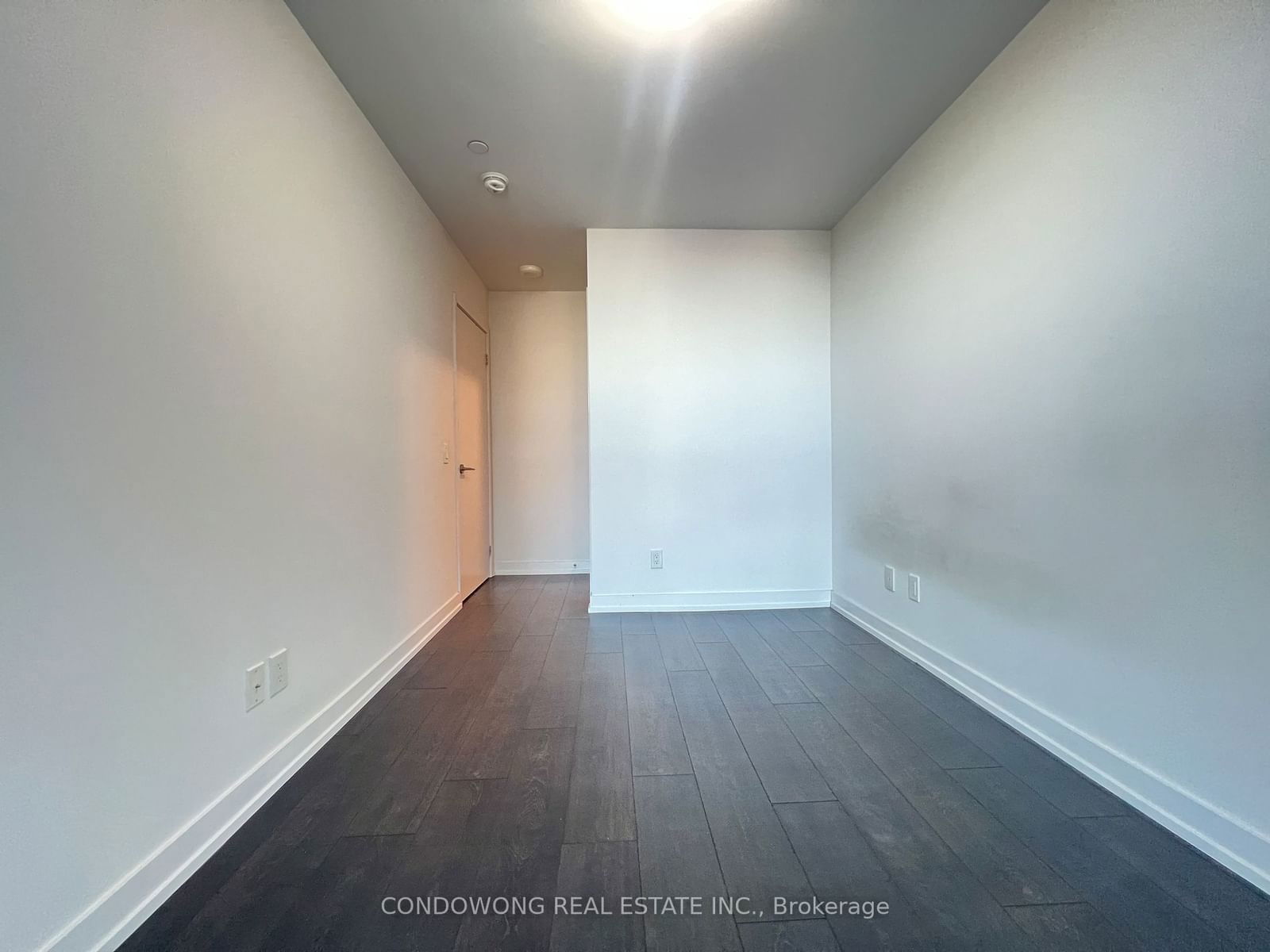 125 Redpath Ave E, unit 717 for rent