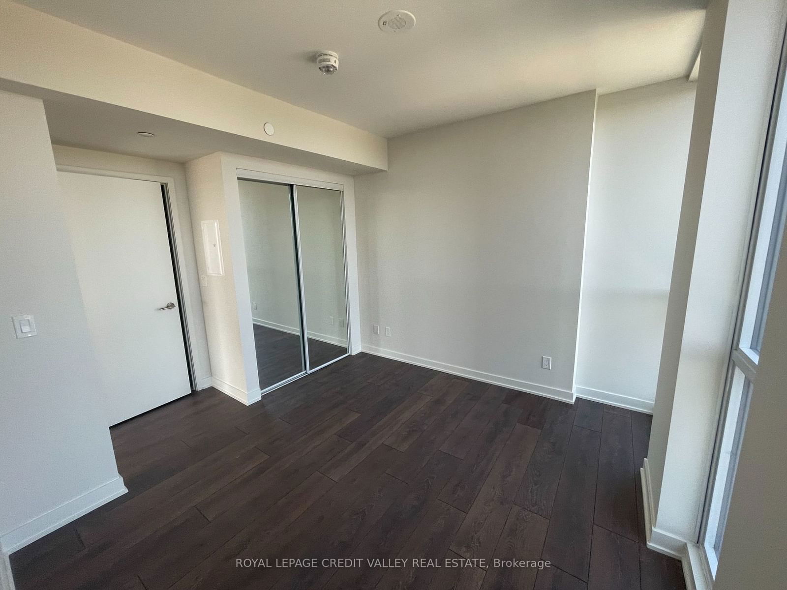 2 Sonic Way, unit 1510 for rent