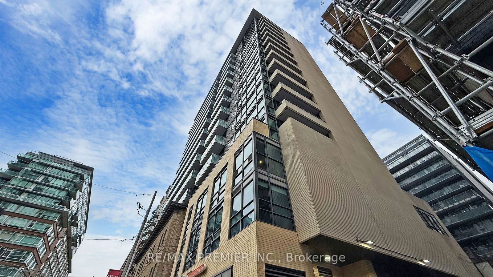 39 Sherbourne St, unit 1104 for rent