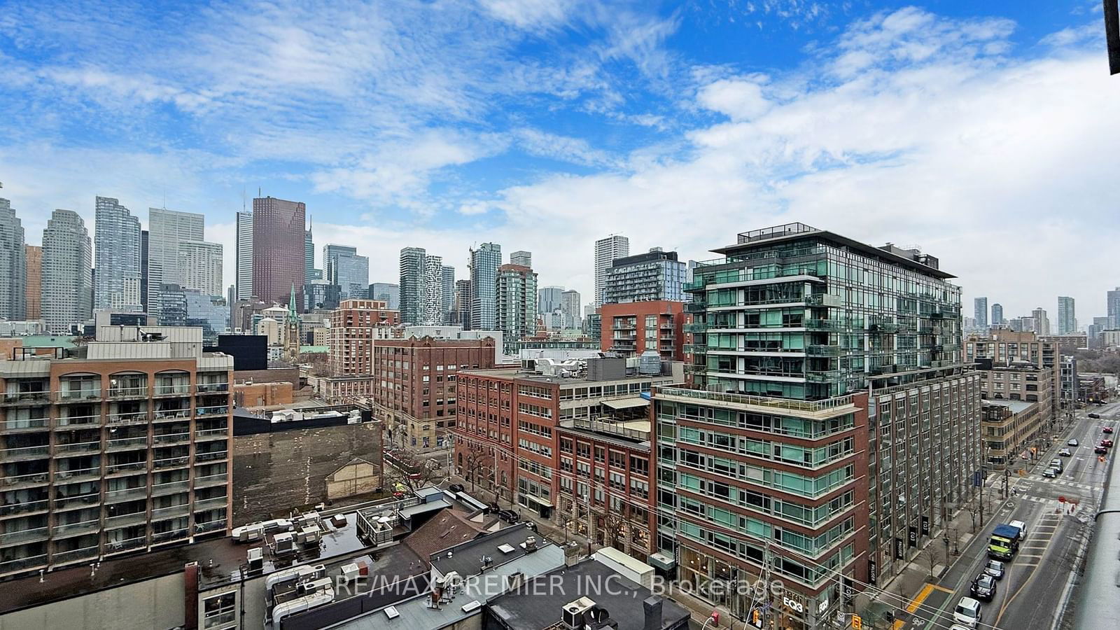 39 Sherbourne St, unit 1104 for rent