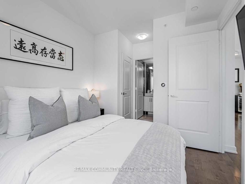 1 The Esplanade St, unit 2202 for rent