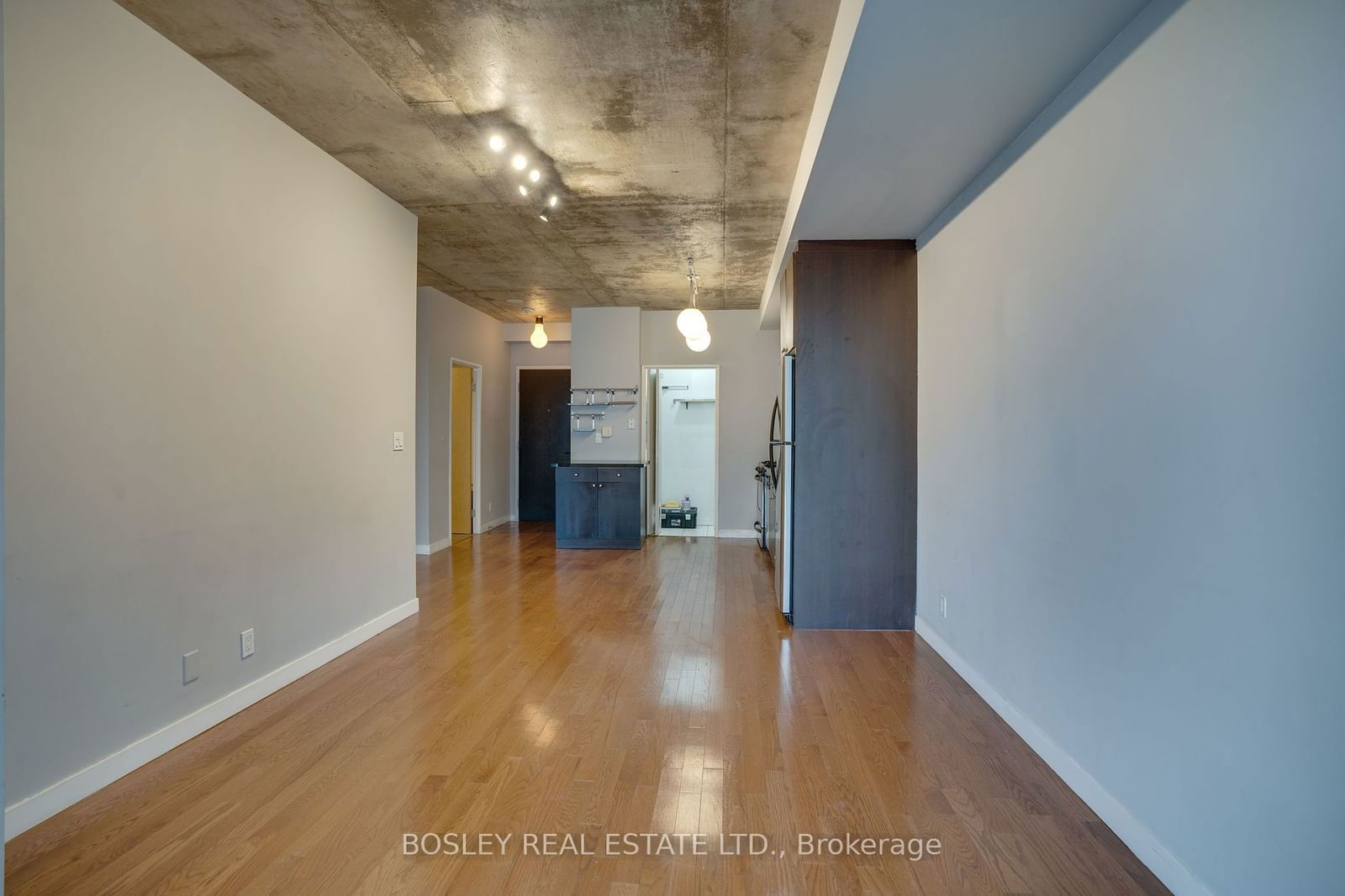 1 Shaw St, unit 605 for rent